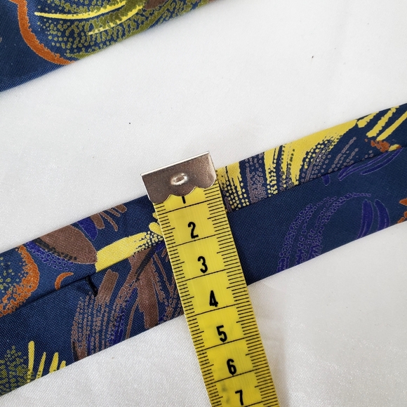 Authantic Mulberry Silk tie - Picture 9 of 13